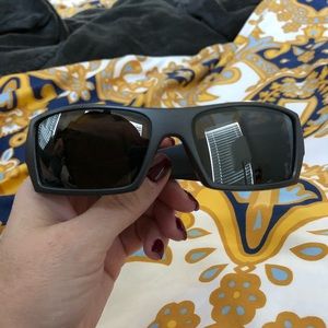Oakley Gascan sunglasses polarized